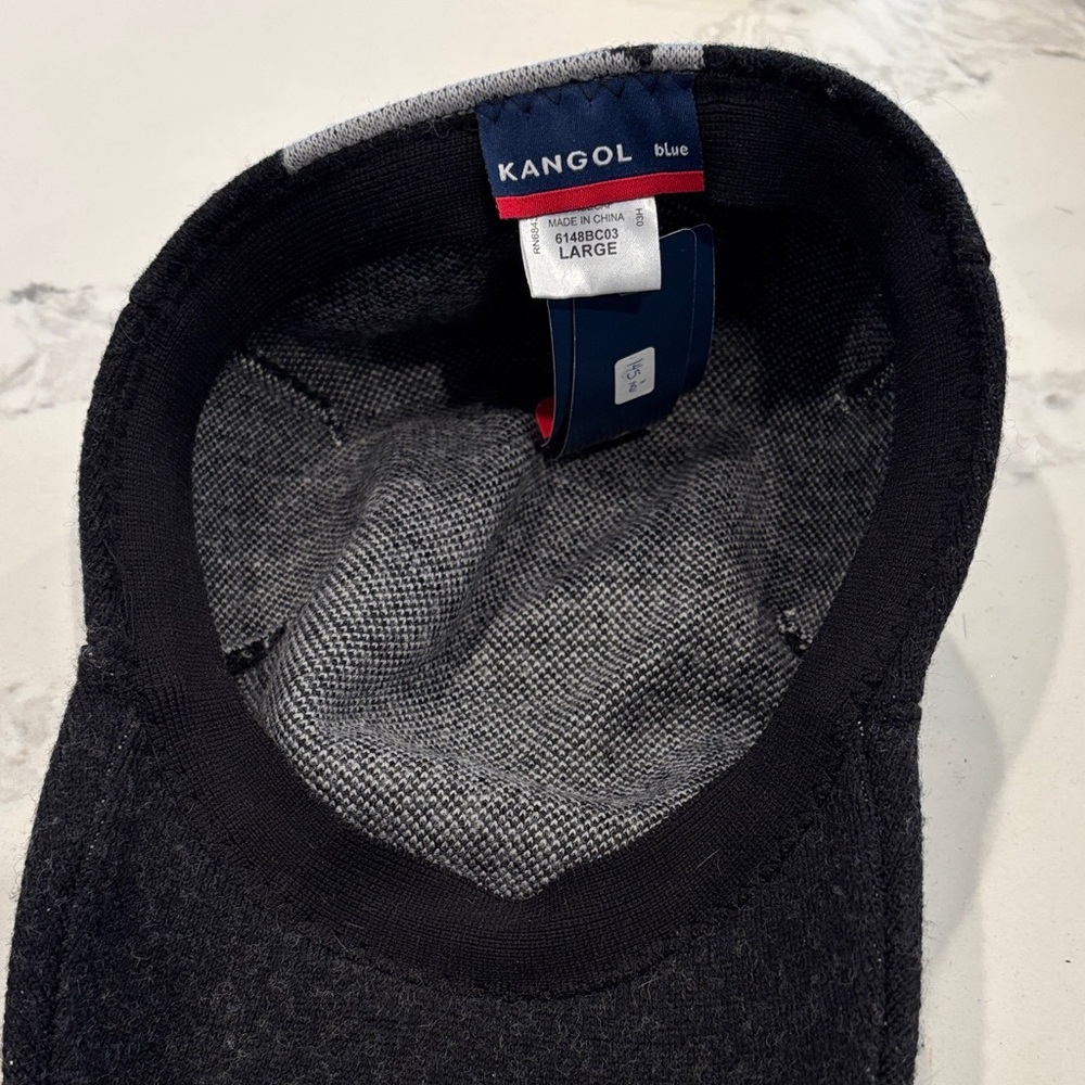 Kangol Black Wool Cap - Picture 2 of 3
